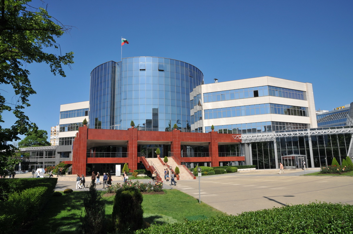 Представяме домакина на EDUBURGAS 2026 година sgradata 1